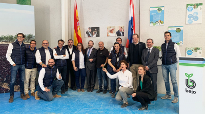 El embajador holandés visita las instalaciones realizadas para la mejora y producción de semillas en Murcia
